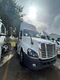 2019 Freightliner CASCADIA 125