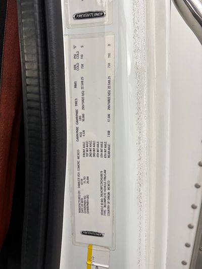 2019 Freightliner M2 106