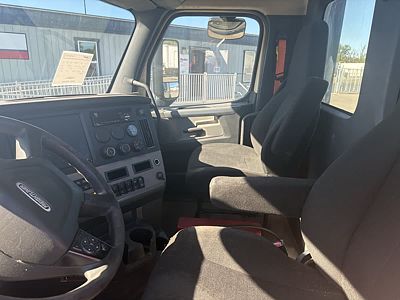 2020 Freightliner NEW CASCADIA PX12664