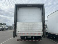 2018 Freightliner M2 106
