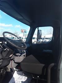 2016 Freightliner M2 106