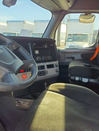 2019 Freightliner NEW CASCADIA PX12664