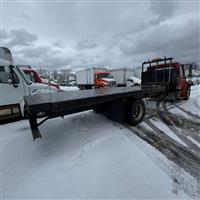 2018 Freightliner M2 106