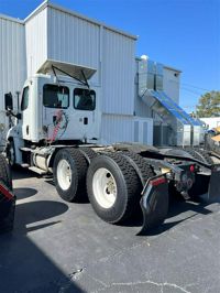 2016 Freightliner CASCADIA 125