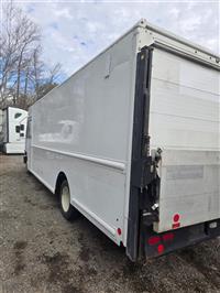 2018 Freightliner MT45