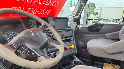 2020 International LT625