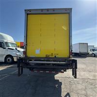 2018 Freightliner M2 106