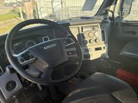 2019 Freightliner NEW CASCADIA PX12664