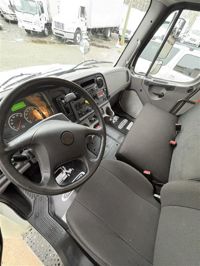 2018 Freightliner M2 106