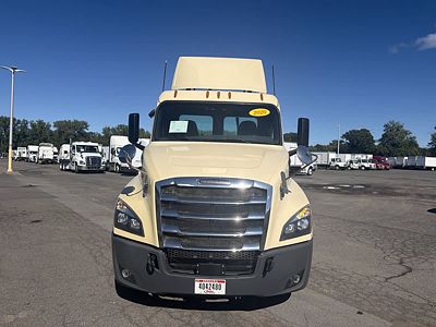 2020 Freightliner NEW CASCADIA PX12664