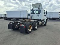 2018 Freightliner CASCADIA 125