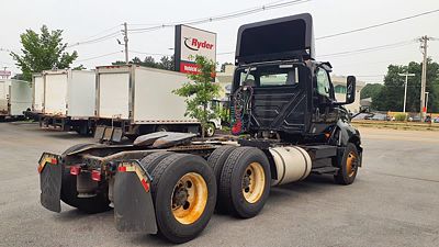 2020 International LT625