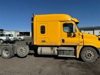 2017 Freightliner CASCADIA 125