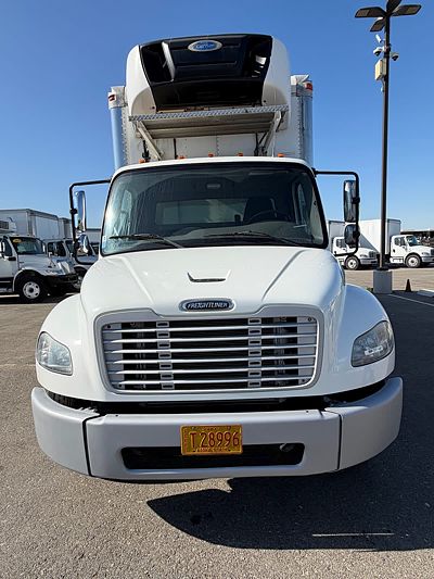 2016 Freightliner M2 106