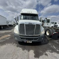 2018 Freightliner CASCADIA 125