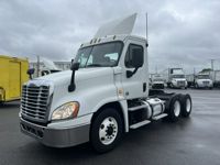 2019 Freightliner CASCADIA 125