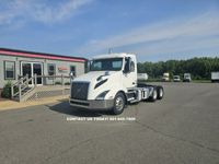 2019 Volvo VNL64T-300