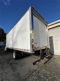 2017 Freightliner M2 106