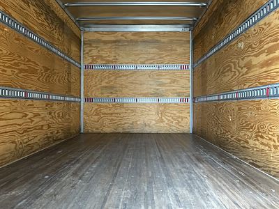 2019 International 4300 LP