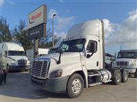 2018 Freightliner CASCADIA 125