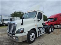 2017 Freightliner CASCADIA 125