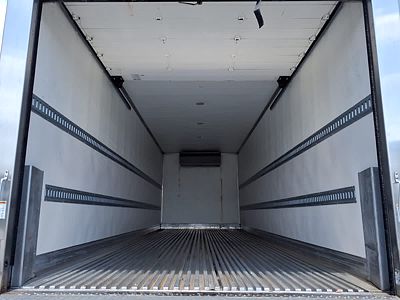 2020 Freightliner M2 106