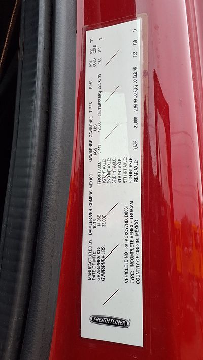 2017 Freightliner M2 106