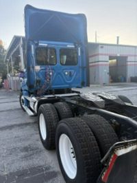 2019 Freightliner NEW CASCADIA PX12664