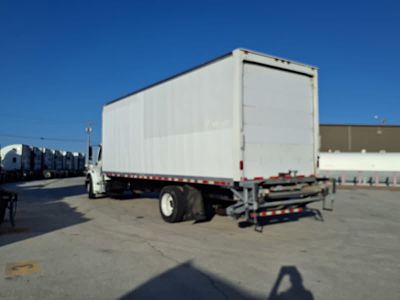2018 Freightliner M2 106