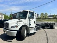 2019 Freightliner M2 106