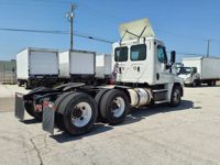 2018 Freightliner CASCADIA 125