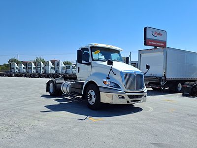 2019 International RH613