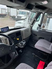 2019 International 4300 LP