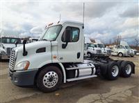 2019 Freightliner CASCADIA 113