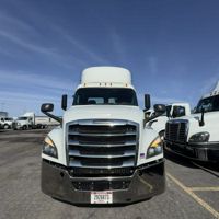 2020 Freightliner NEW CASCADIA PX12664