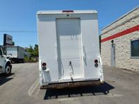 2017 Freightliner MT55