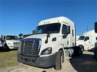 2019 Freightliner CASCADIA 113