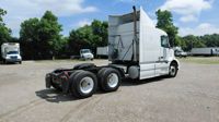 2019 Volvo VNR64T-640