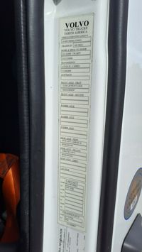 2020 Volvo VNR64T-640