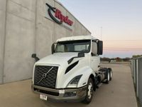 2019 Volvo VNL64T
