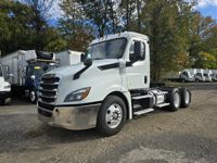 2019 Freightliner NEW CASCADIA PX12664
