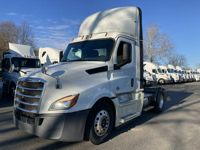 2020 Freightliner NEW CASCADIA 126
