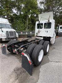 2019 Freightliner CASCADIA 125