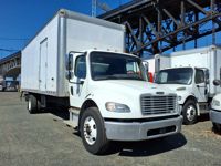 2018 Freightliner M2 106