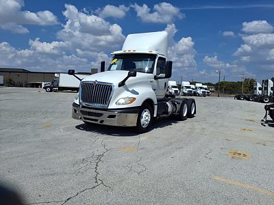 2019 International LT625