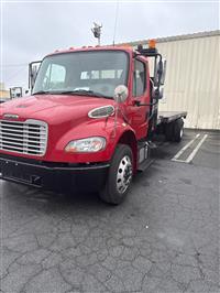 2018 Freightliner M2 106