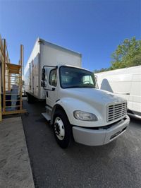 2018 Freightliner M2 106