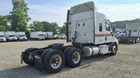 2020 Freightliner NEW CASCADIA 116