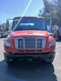 2020 Freightliner M2 106
