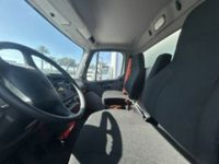 2017 Freightliner M2 106